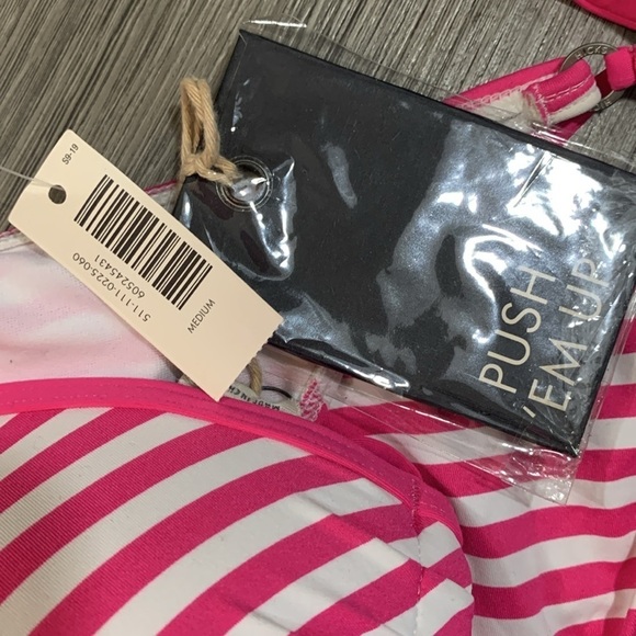 Gilly Hicks Two Piece Pink & White Stripe Bikini top in NWT Bottom is NWOT - Picture 11 of 11